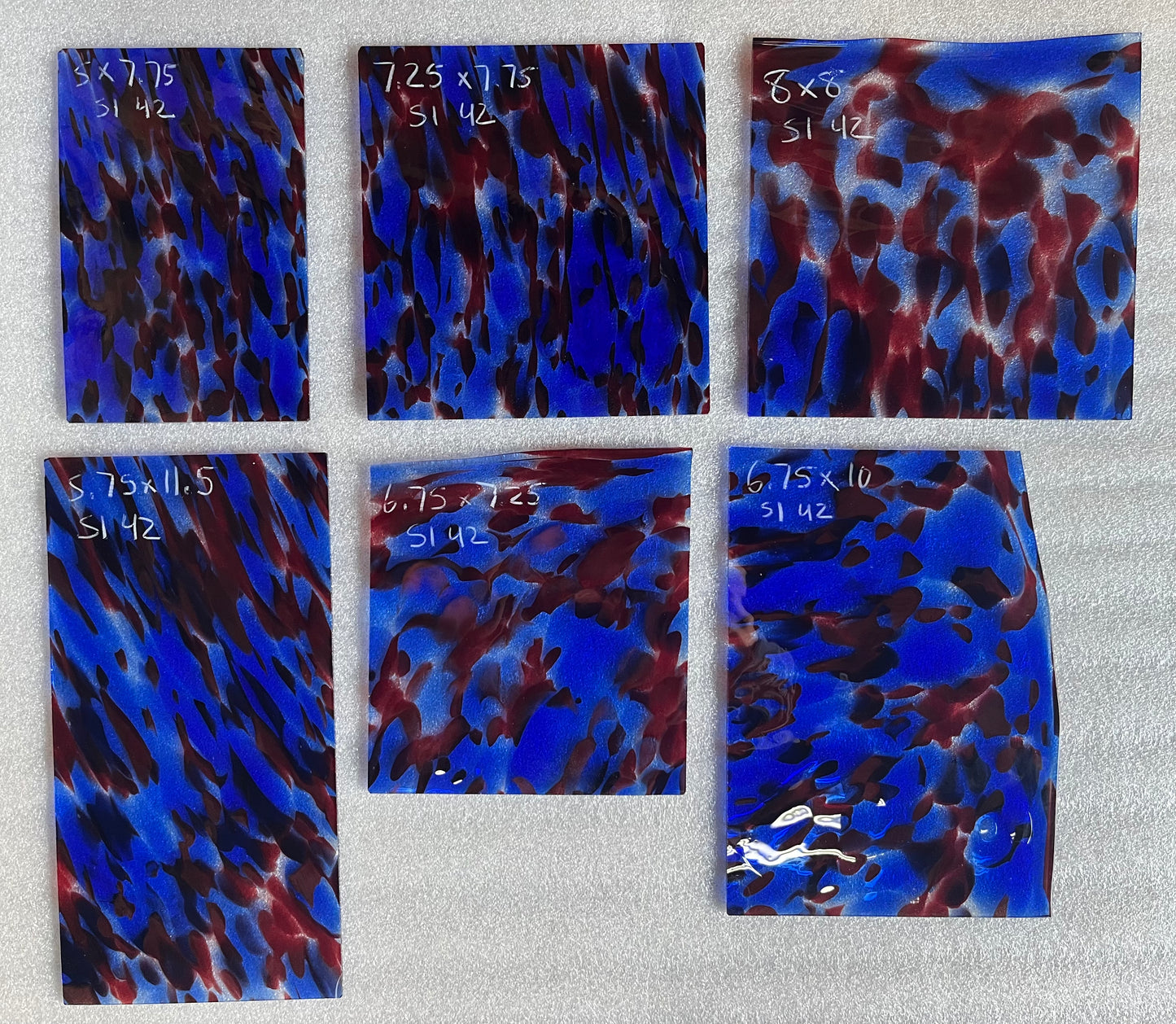 S1 42 Red and Blue Puffs
