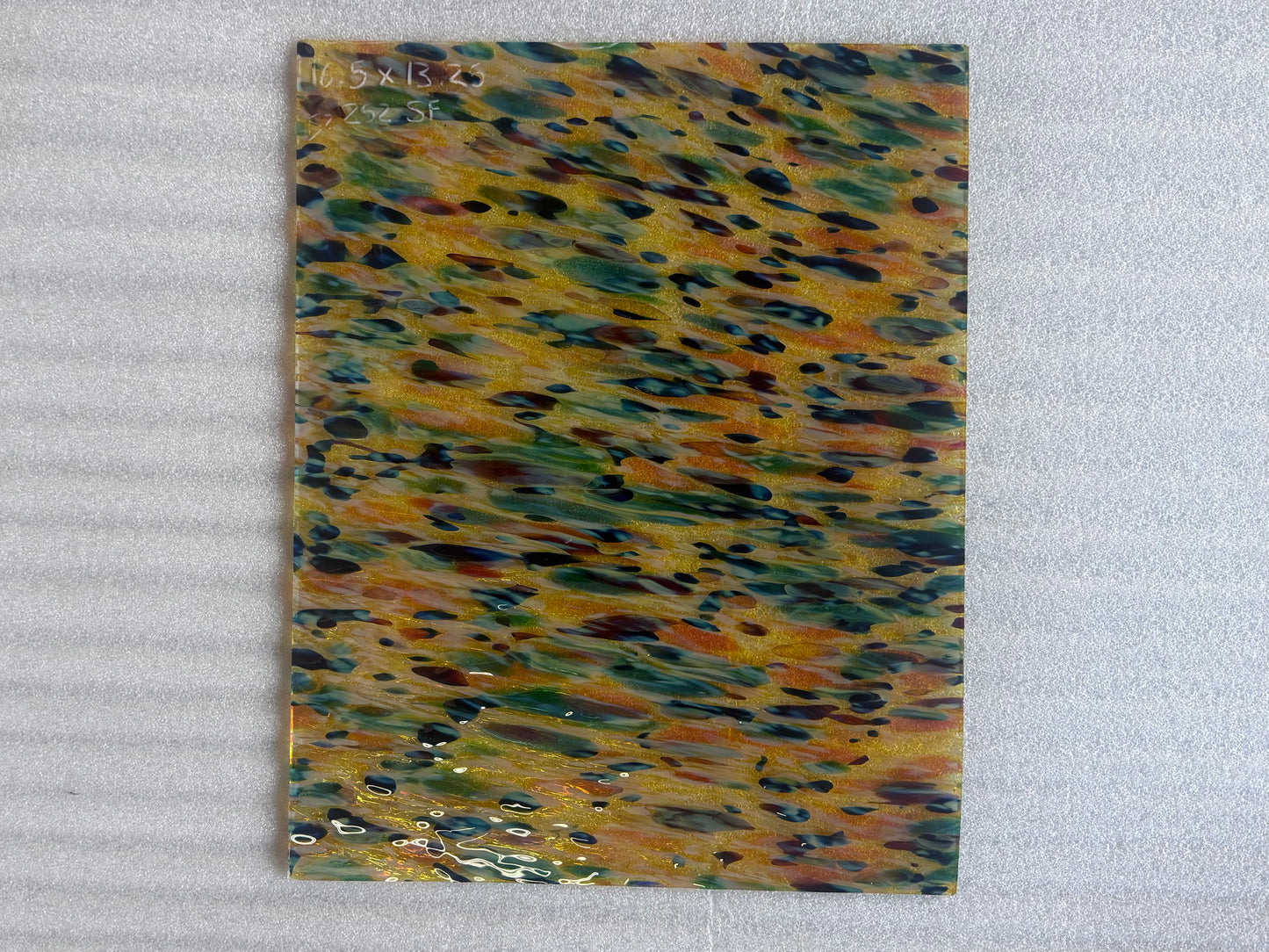 S2 252 SF Gold Multi Surface Texture