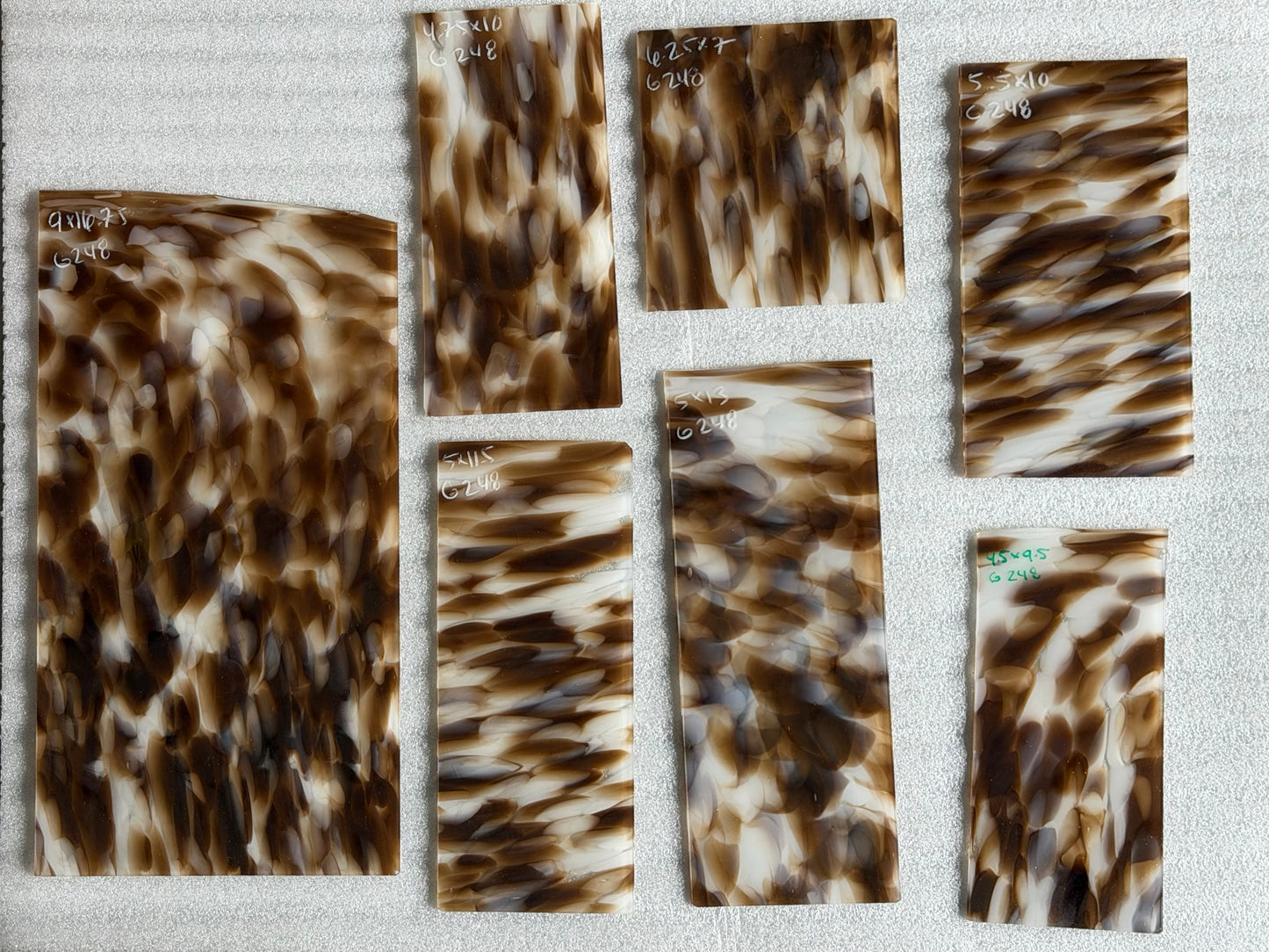 G 248 Feathers
