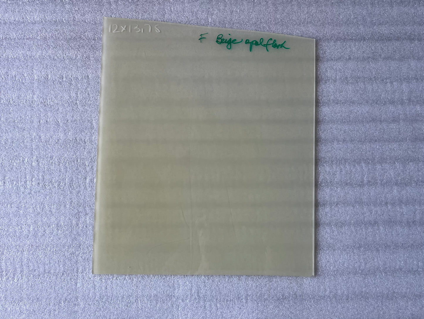 F Beige Opal