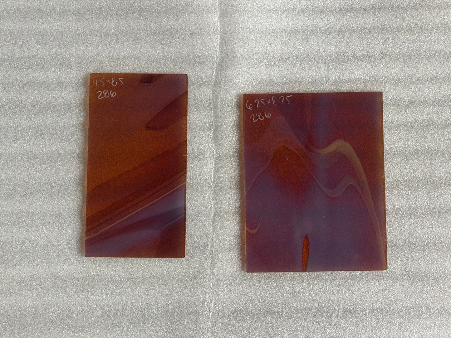 S3 286 Golden Amber Swirl on Peach