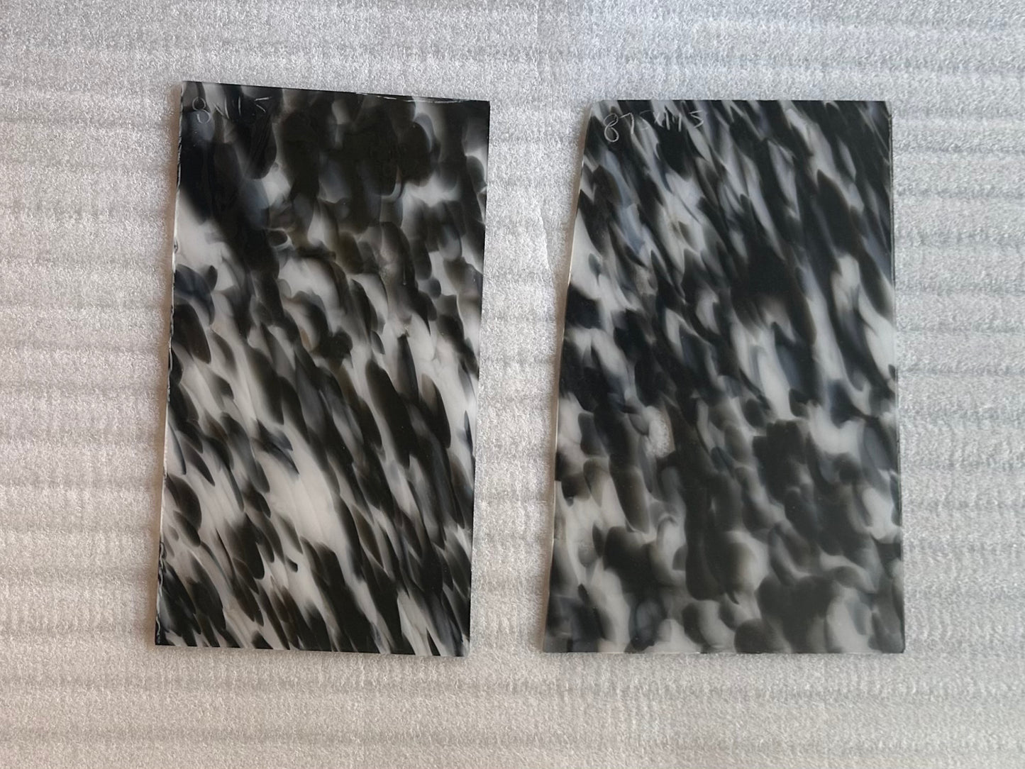 G 149 Black and White