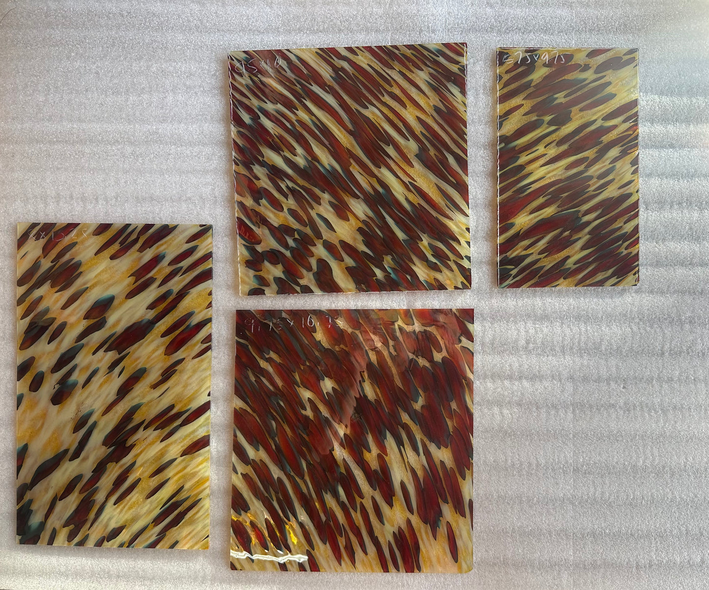 S1 335 Leopard print