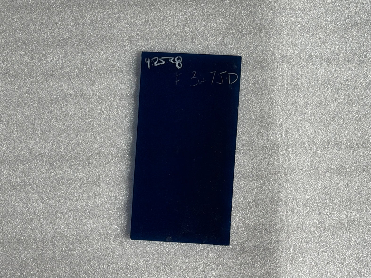 F 3275 D