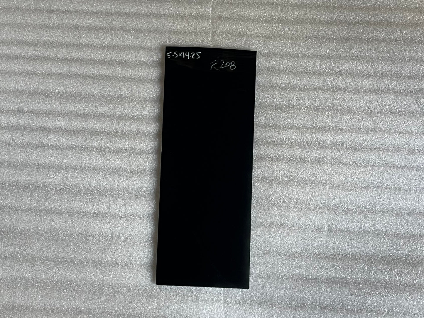 F 208 Grey