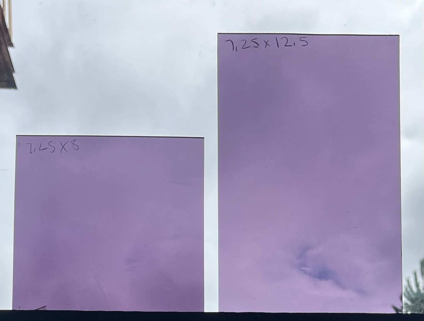 F 132 Purple Flashed glass