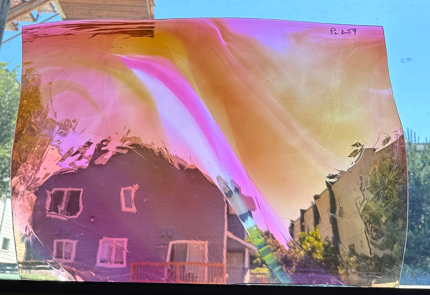 P2 259 Pink and amber swirl