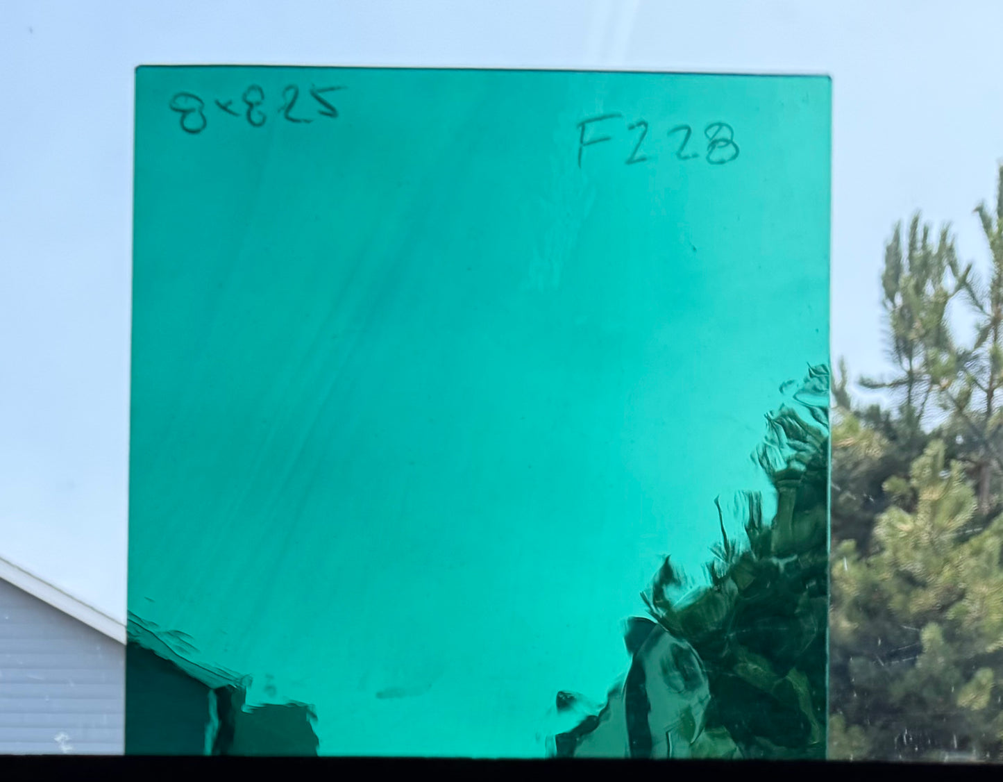 F 228 Green