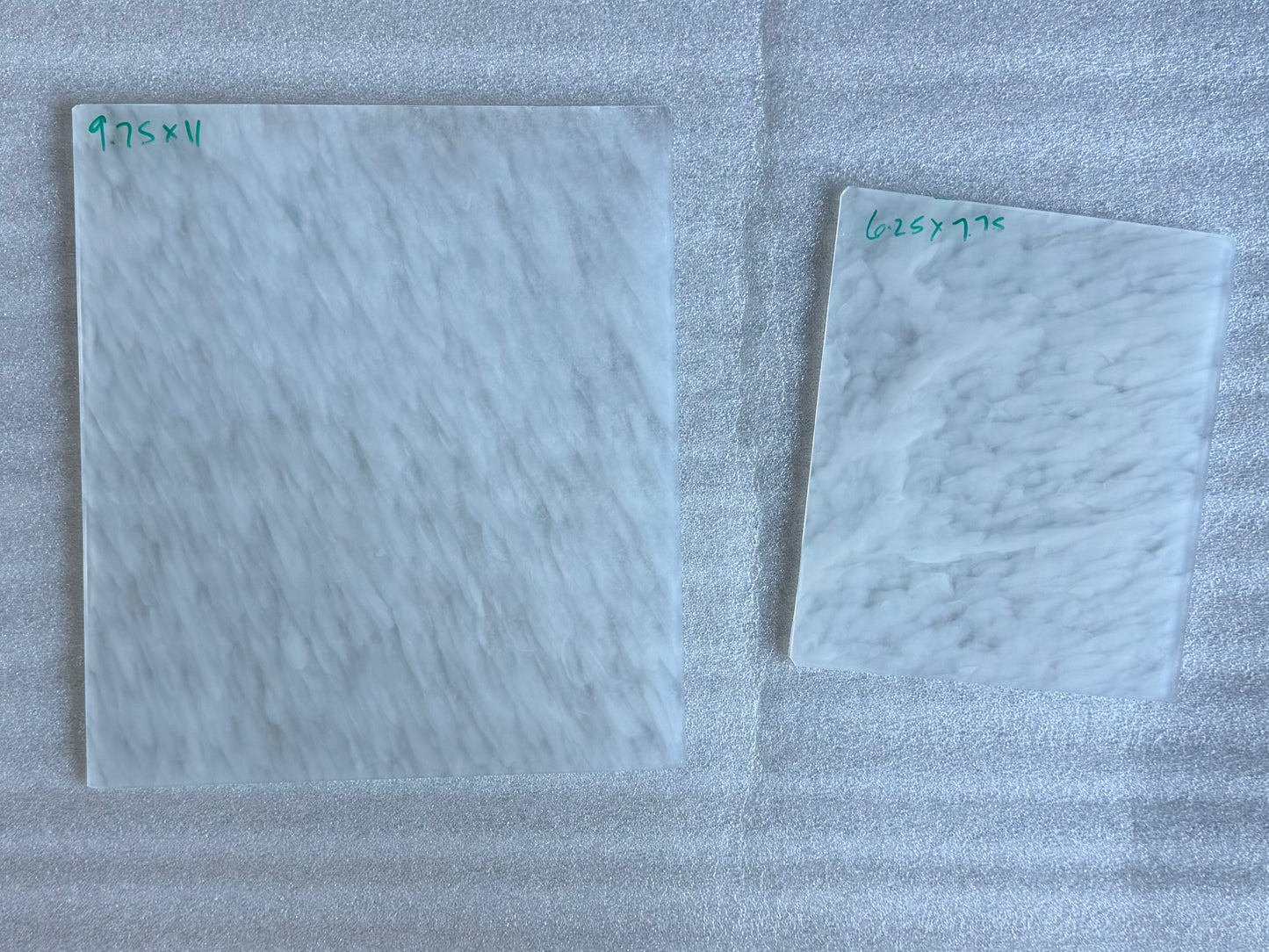 G 51 White Opal Puffs