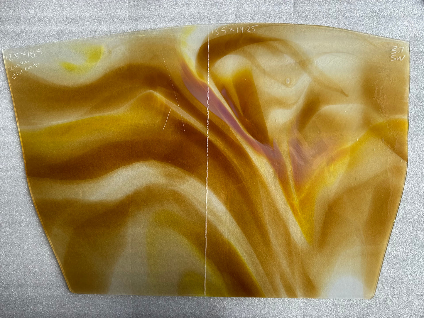 S3 48L/355 Amber+Gold+Yellow Swirl on Light Opal