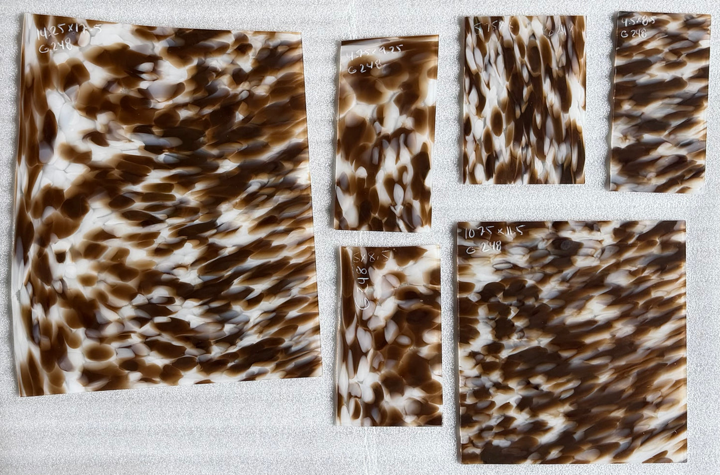 G 248 Feathers