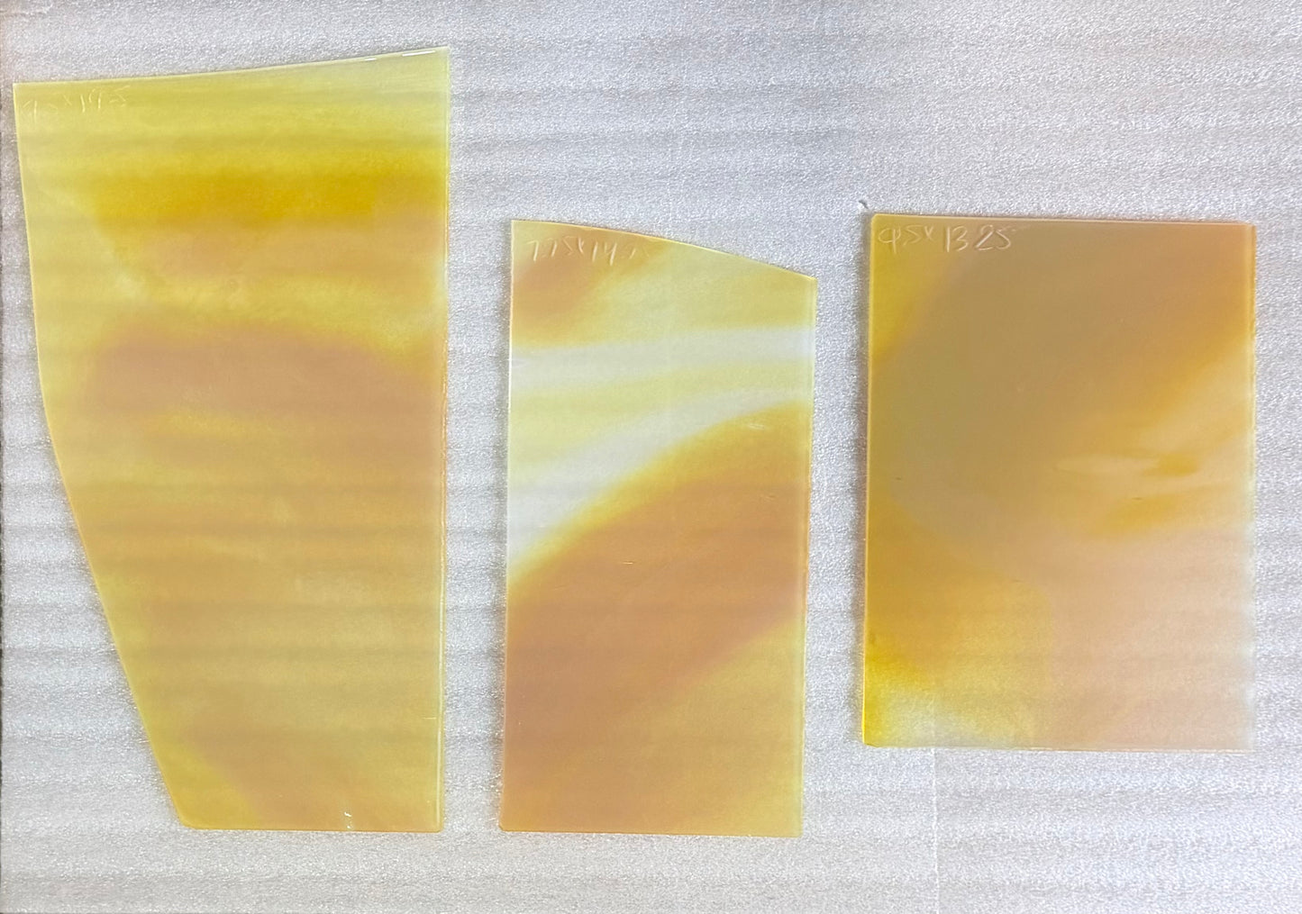 S3 48L/250 SW Light Opal Golden Swirl