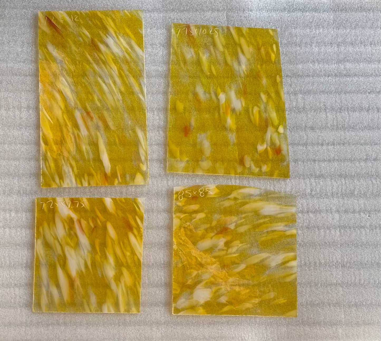G 59 Yellow + White