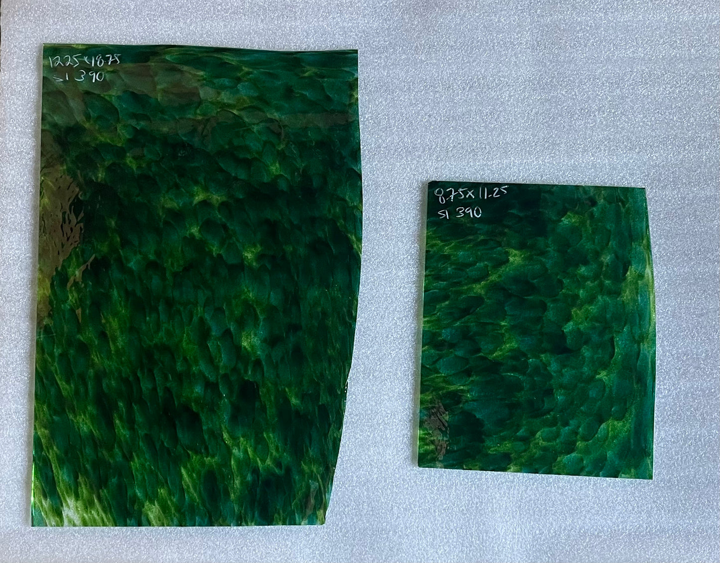 AV S1 390 Aventurine Green and Lagoon