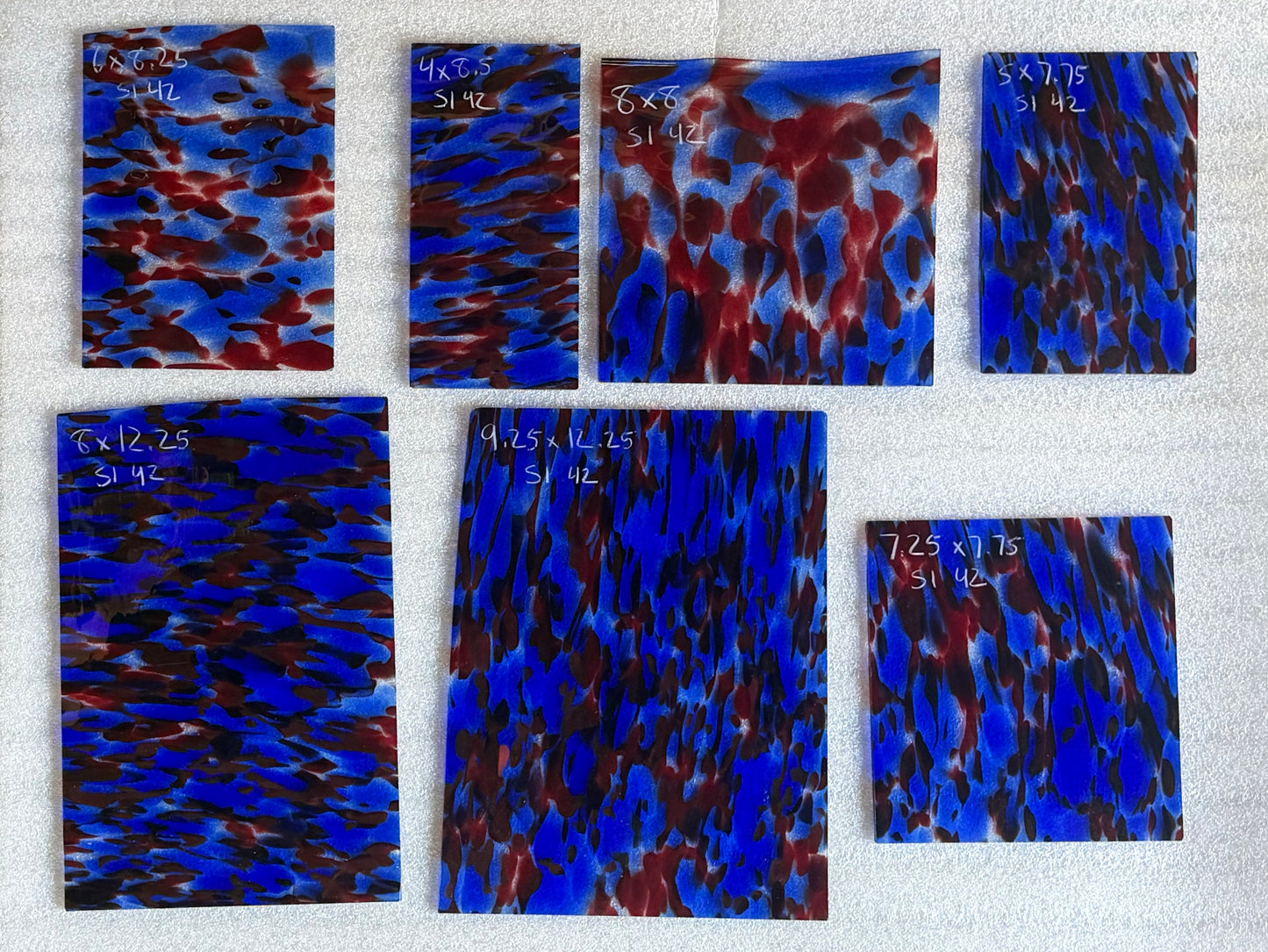 S1 42 Red and Blue Puffs