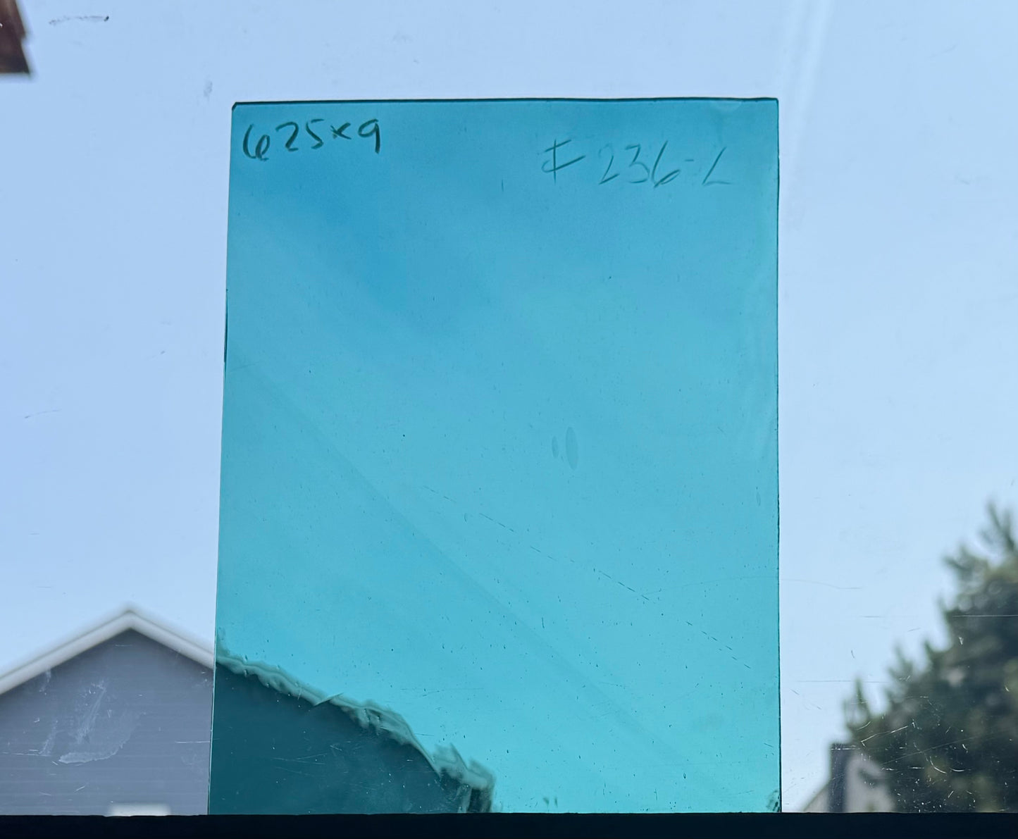 F 236 L