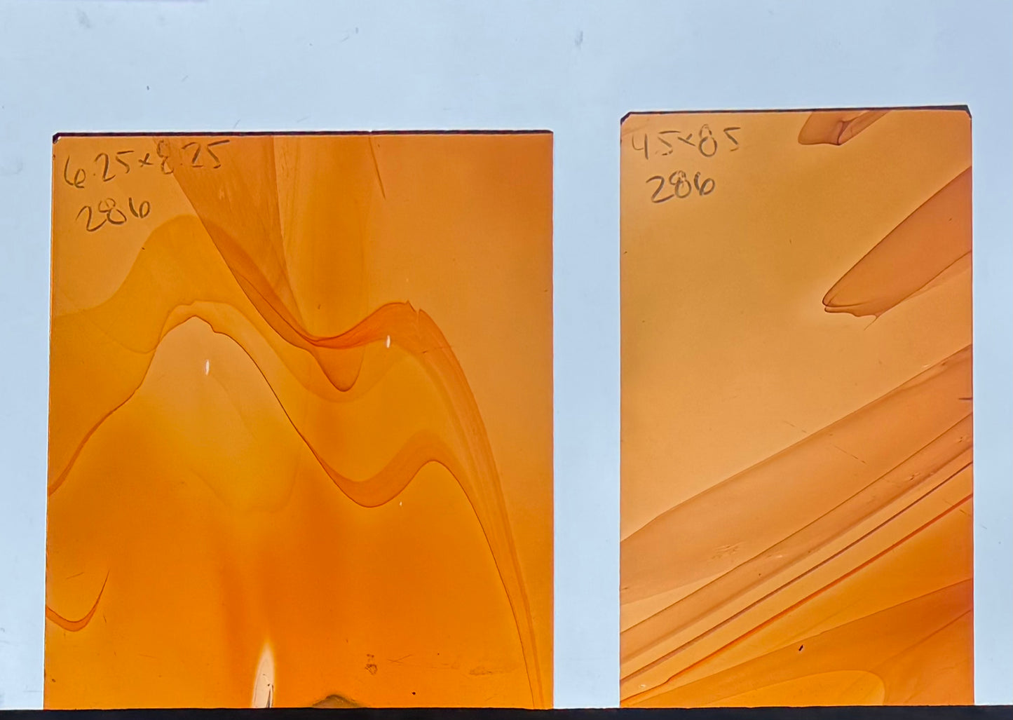 S3 286 Golden Amber Swirl on Peach