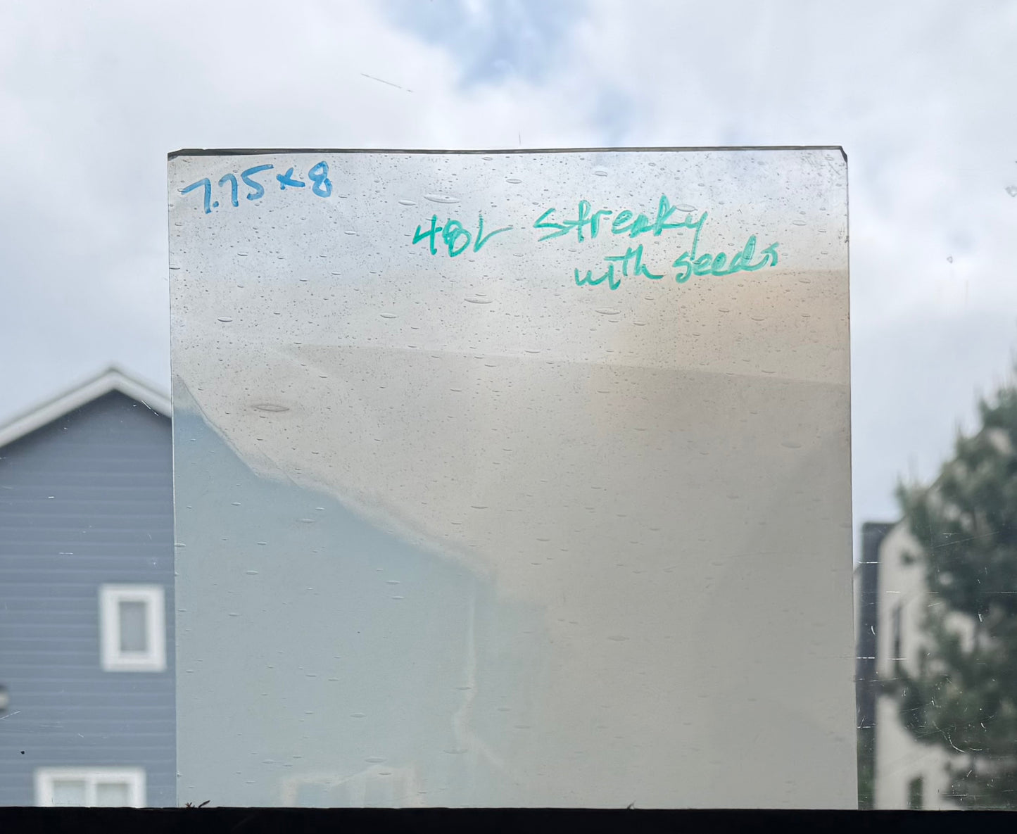 S1 48L Streaky with seeds