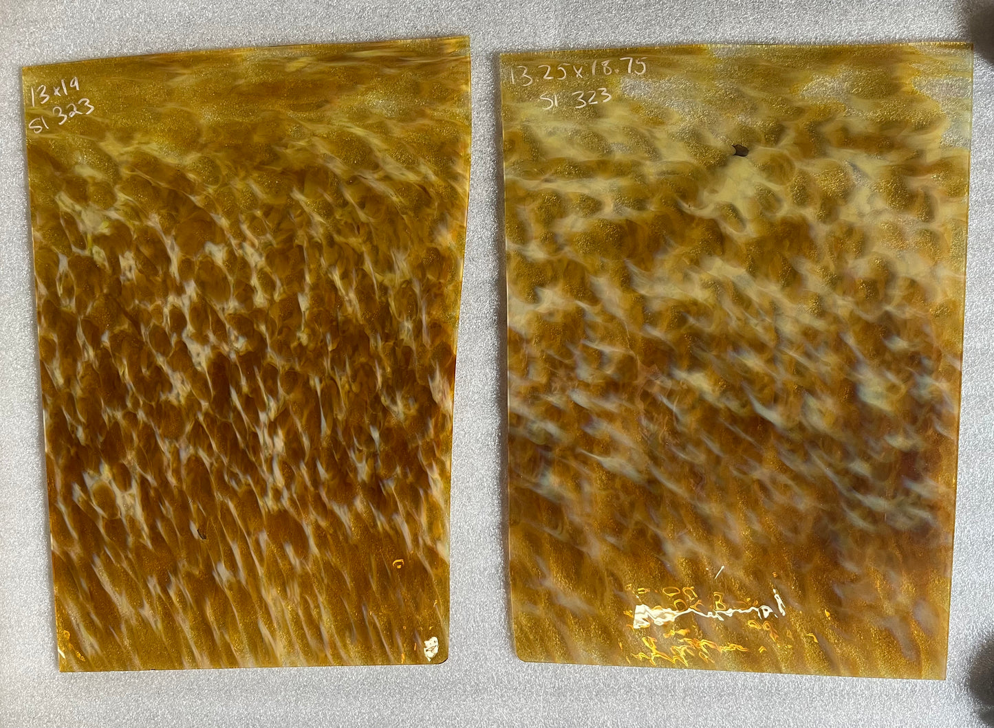 S1 323 Golden Yellow Puffs