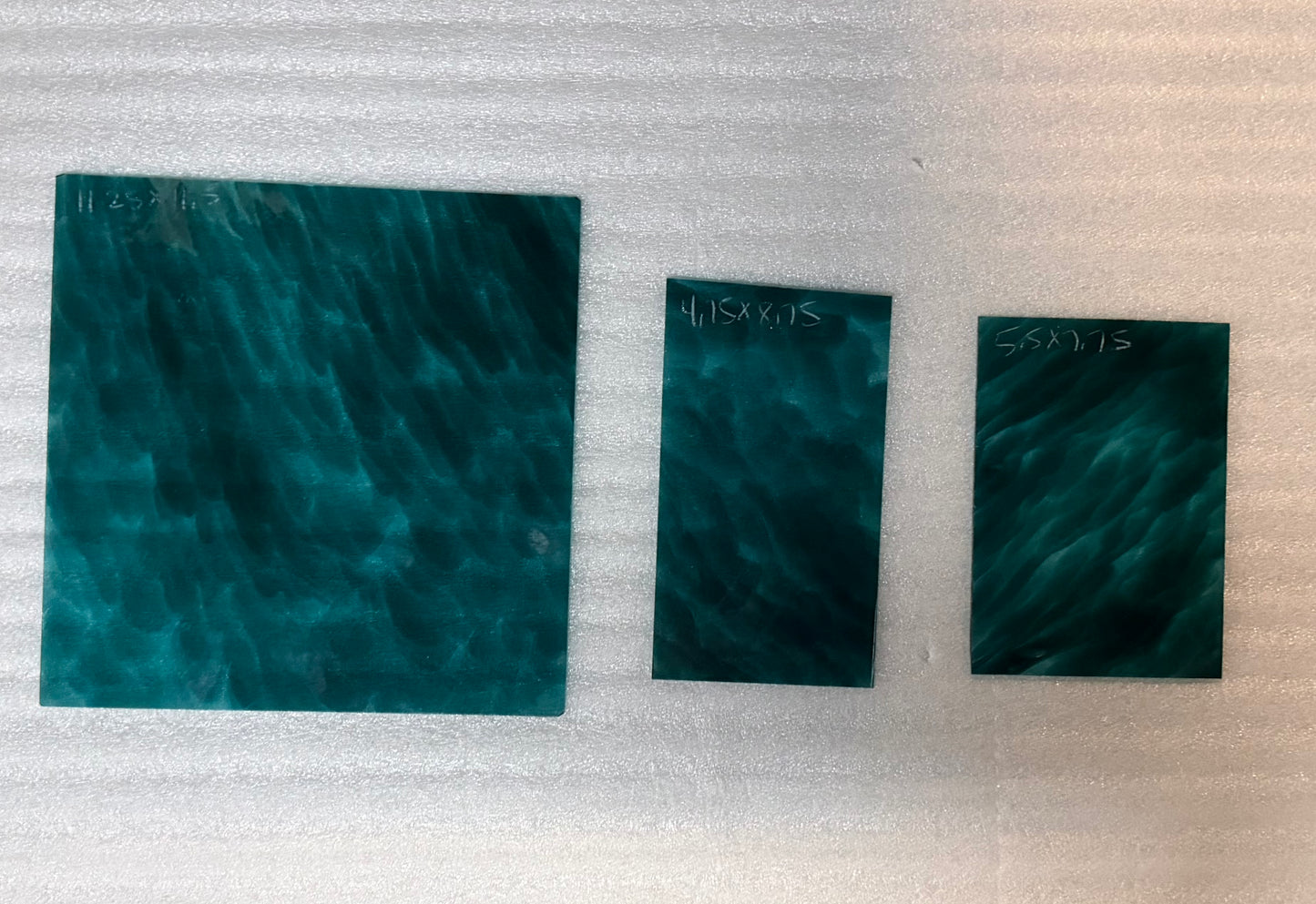 S1 319 Teal Transparent Puffs