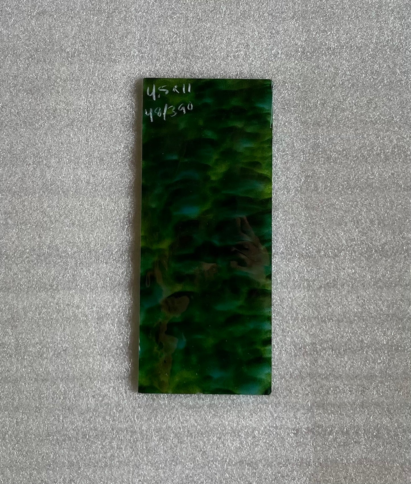 AV S2 48/390 Aventurine green + lagoon Opal