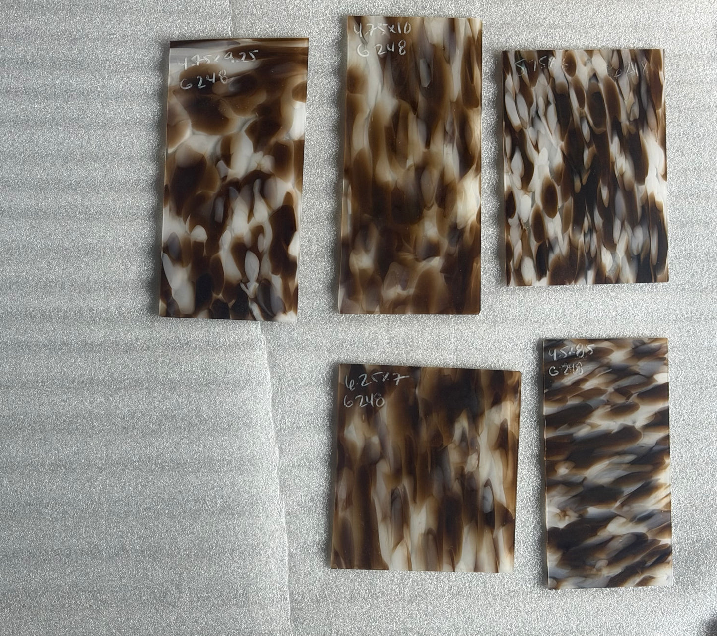 G 248 Feathers