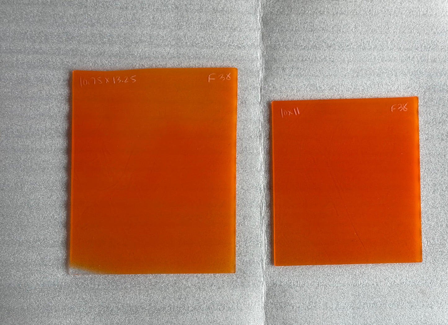 F 38 Light Orange Opal