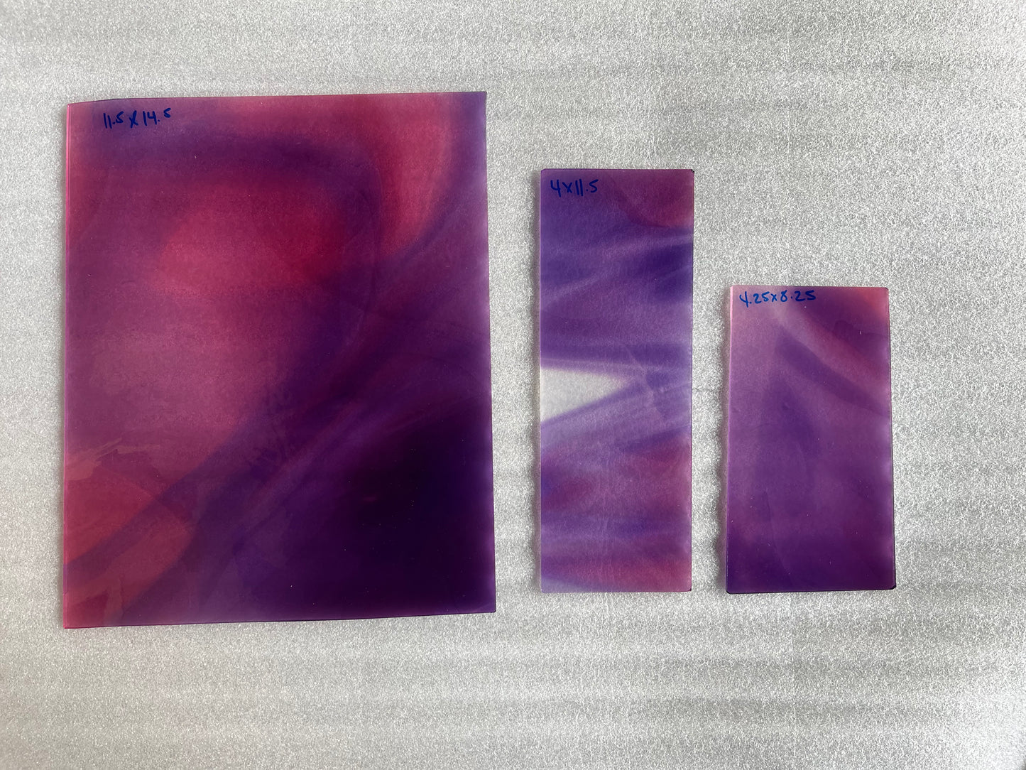 P2 SP 48/262 Pink and Purple Swirl on Opal